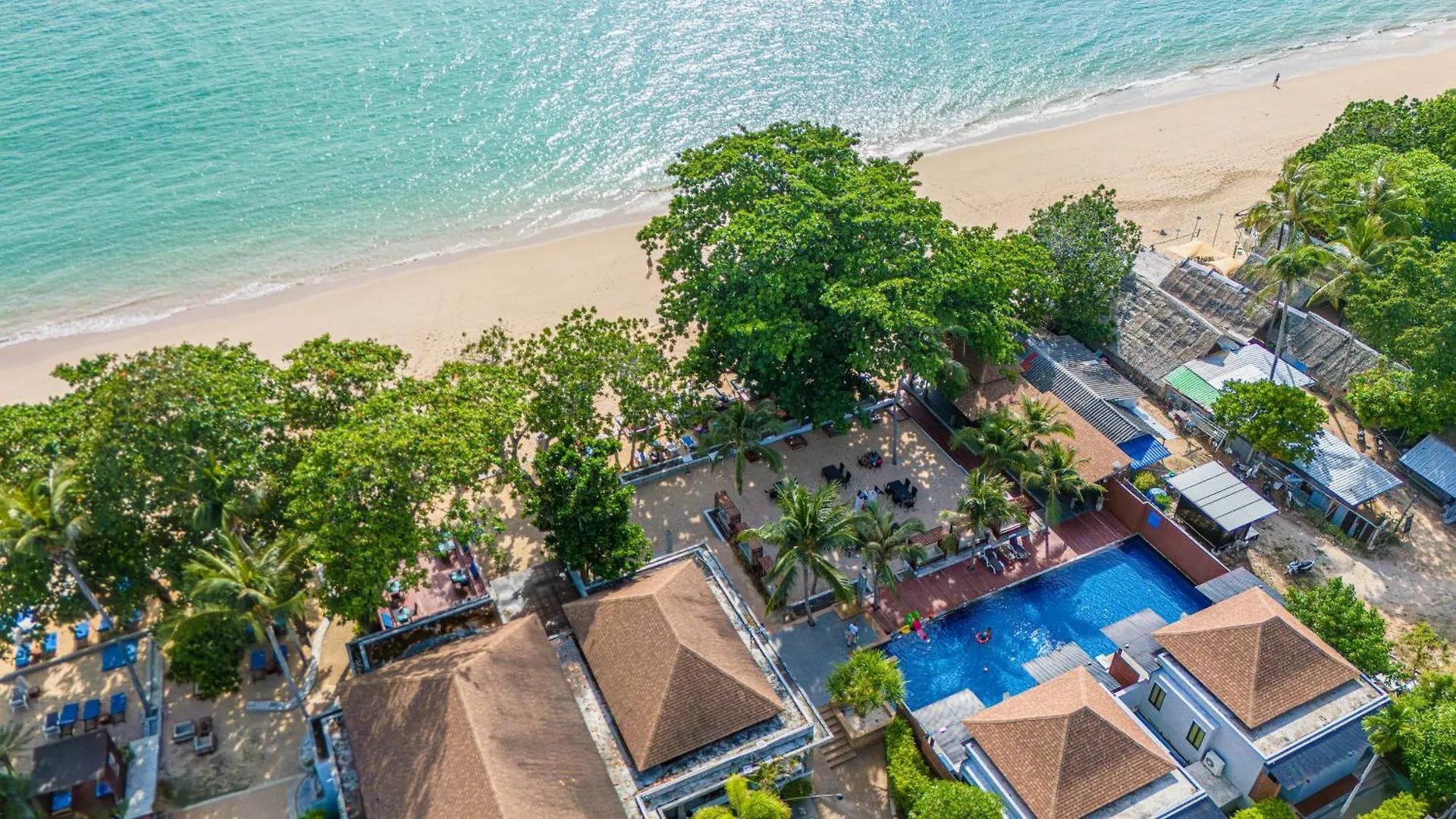 Staying In Saladan: 2 Family-Friendly Hotels Compared