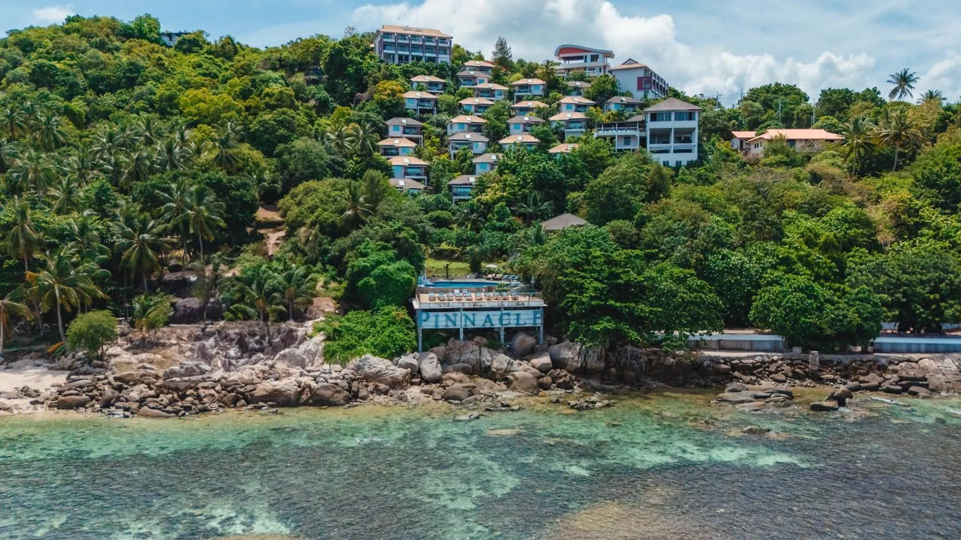 2 Beach Hotels in Chalok Baan Kao Worth Booking on Koh Tao