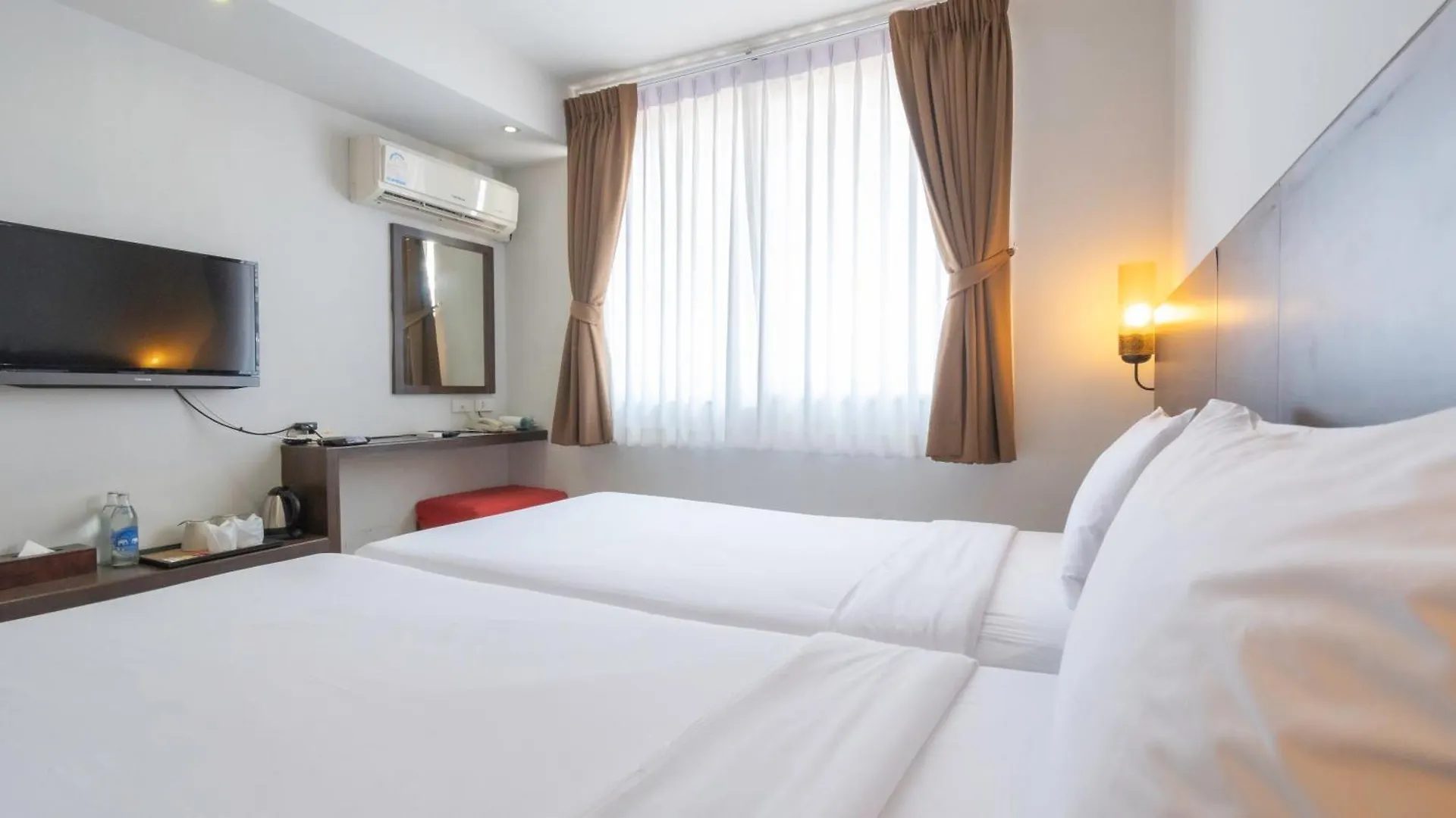2 Best 3-Star Hotels in Bang Rak, Bangkok