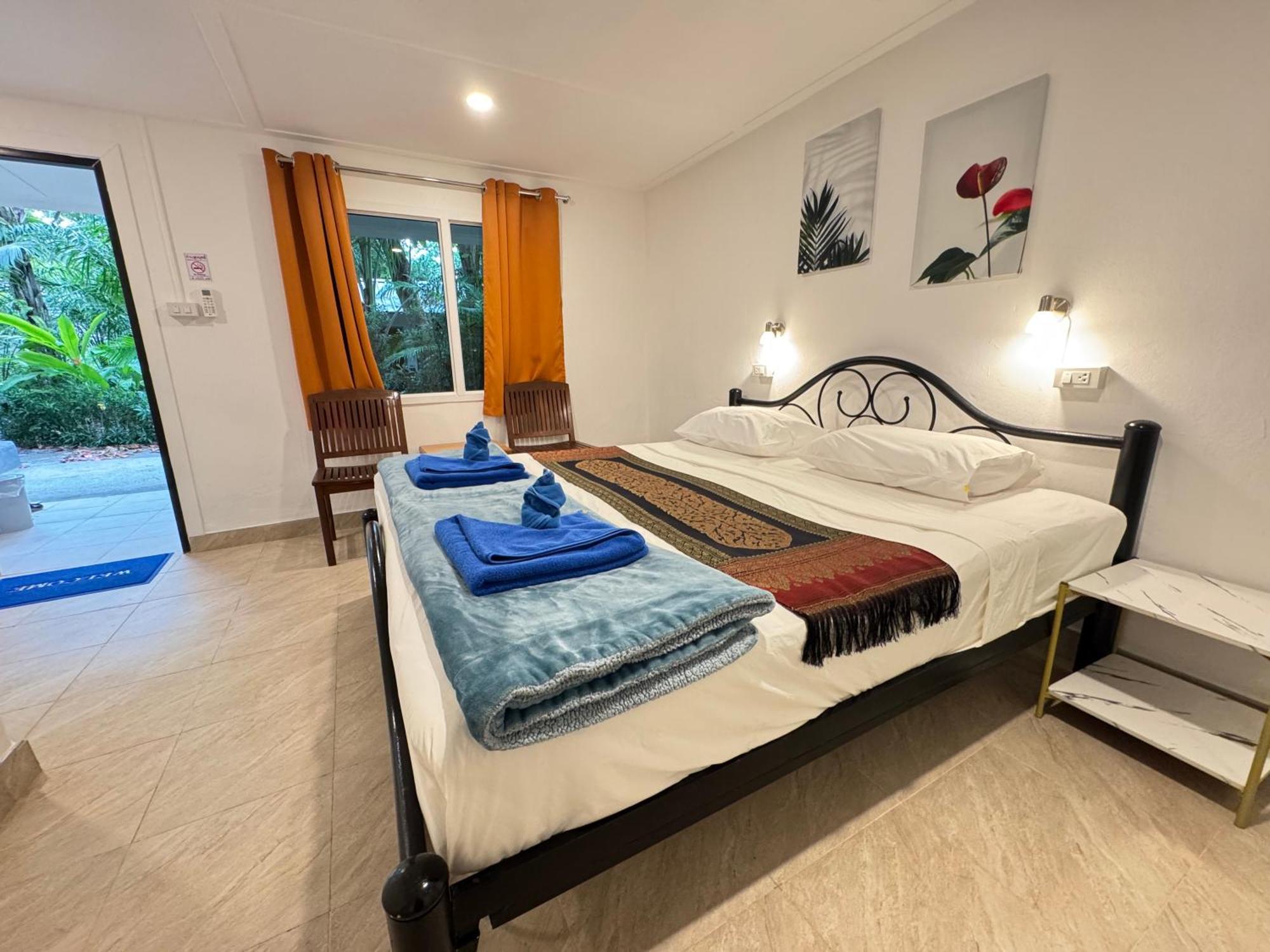 3 Cheap Hotels in Saladan, Koh Lanta That Actually Deliver