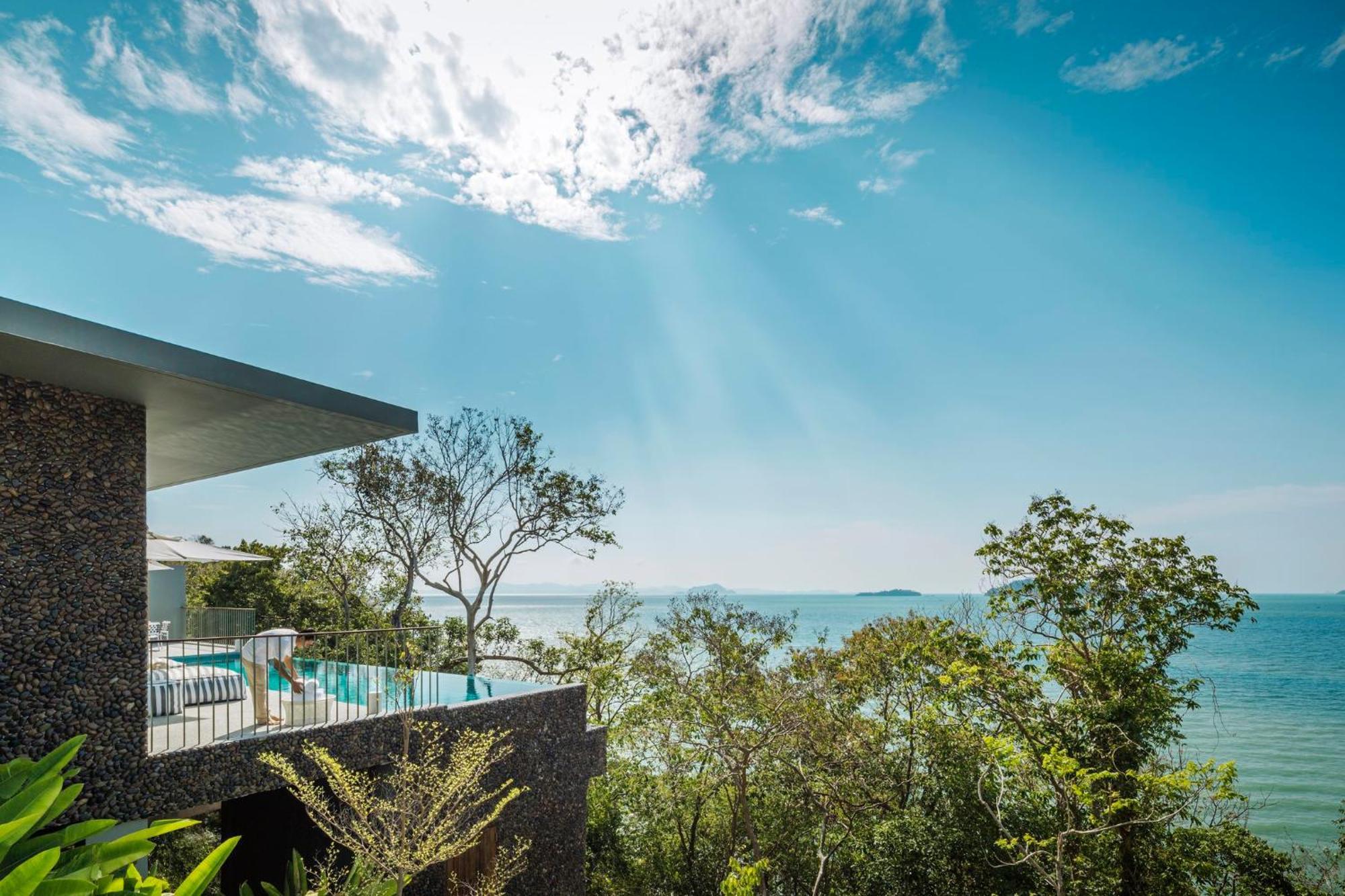 8 Top Resort Hotels in Thailand Worth Booking Now